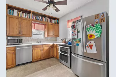1310 S 14th St, Manitowoc, WI 54220 - Photo 5