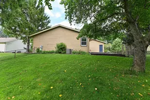 31331 Lake St, Burlington, WI 53105 - Photo 49