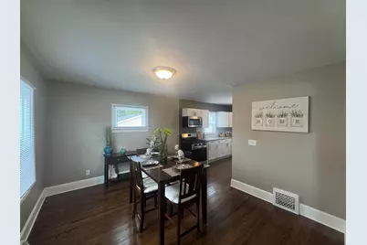 2220  75th St, Kenosha, WI 53143 - Photo 5