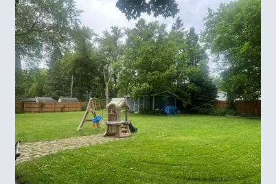 7651 S Clement Ave, Oak Creek, WI 53154 - Photo 23