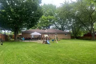 7651 S Clement Ave, Oak Creek, WI 53154 - Photo 21