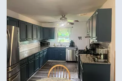 7651 S Clement Ave, Oak Creek, WI 53154 - Photo 5