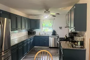 7651 S Clement Ave, Oak Creek, WI 53154 - Photo 5