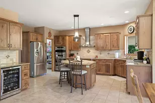 9325 East Six Corners Road, Johnstown, WI 53563 - Photo 5