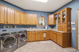 9325 East Six Corners Road, Johnstown, WI 53563 - Photo 21