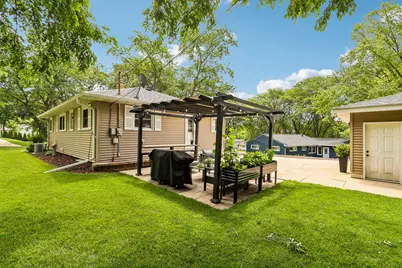 1210  Evergreen Dr, Waukesha, WI 53188 - Photo 25