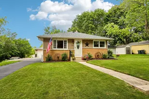 1210 Evergreen Dr, Waukesha, WI 53188 - Photo 29