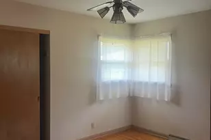 5760 N 93rd St, Milwaukee, WI 53225 - Photo 7