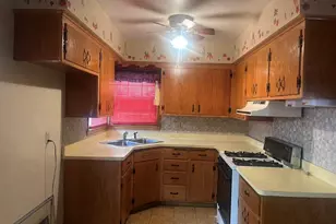 5760 N 93rd St, Milwaukee, WI 53225 - Photo 3