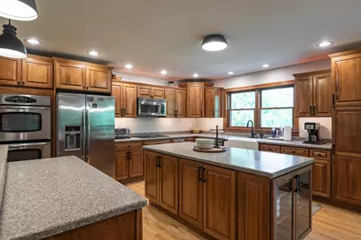 N6587  McCurdy Rd, Onalaska, WI 54636 - Photo 9