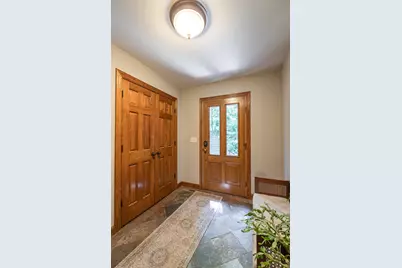 N6587  McCurdy Rd, Onalaska, WI 54636 - Photo 5