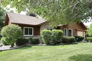 8035 W Bruss Ln, Franklin, WI 53132 - Photo 49