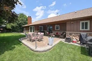 8035 W Bruss Ln, Franklin, WI 53132 - Photo 45