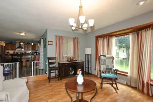 8035 W Bruss Ln, Franklin, WI 53132 - Photo 17