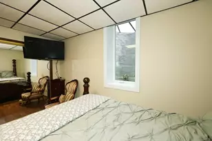 8035 W Bruss Ln, Franklin, WI 53132 - Photo 33