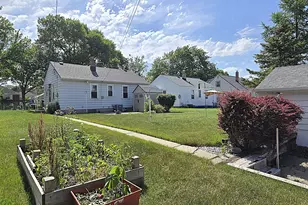 7330 W Potomac Ave, Milwaukee, WI 53216 - Photo 29