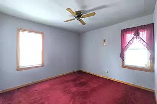 7330 W Potomac Ave, Milwaukee, WI 53216 - Photo 15