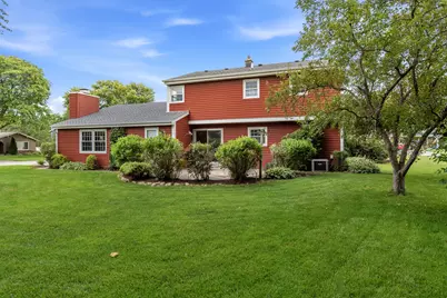 4590 S Regal Dr, New Berlin, WI 53151 - Photo 29