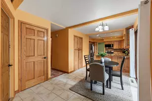 4590 S Regal Dr, New Berlin, WI 53151 - Photo 11