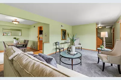 4590 S Regal Dr, New Berlin, WI 53151 - Photo 5