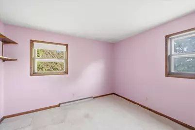 3552  Lusan Dr, Jackson, WI 53012 - Photo 17