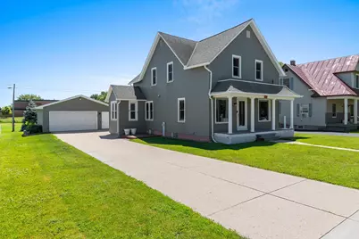 329  Mill St, Reedsville, WI 54230 - Photo 3