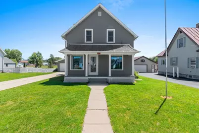 329  Mill St, Reedsville, WI 54230 - Photo 3