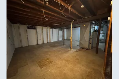 6451 N 73rd St, Milwaukee, WI 53223 - Photo 21
