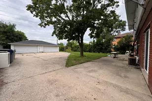 6451 N 73rd St, Milwaukee, WI 53223 - Photo 23