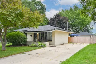 2382 S 93rd St, West Allis, WI 53227 - Photo 25