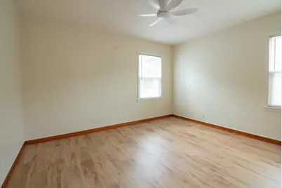 2924 S 46th St, Milwaukee, WI 53219 - Photo 15