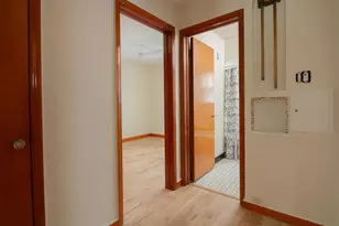 2924 S 46th St, Milwaukee, WI 53219 - Photo 7