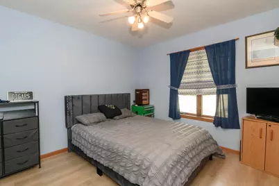 2605  Campfire Xing, Waukesha, WI 53189 - Photo 17