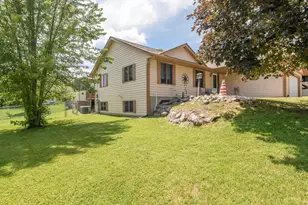 2605 Campfire Crossing, Waukesha, WI 53189 - Photo 41