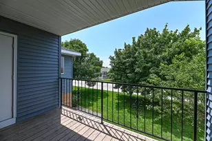 1243 N Sunnyslope Dr, Racine, WI 53406 - Photo 27