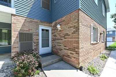 1243 N Sunnyslope Dr #203, Racine, WI 53406 - Photo 3