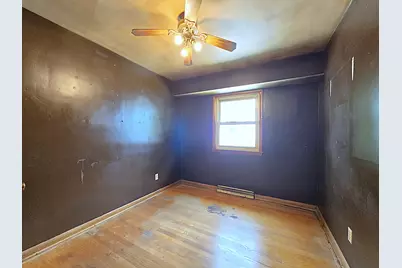 5863 S Hately Ave, Cudahy, WI 53110 - Photo 17