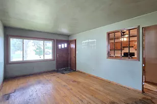 5863 S Hately Ave, Cudahy, WI 53110 - Photo 7