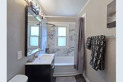 3334 N 92nd St, Milwaukee, WI 53222 - Photo 15