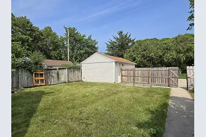 3334 N 92nd St, Milwaukee, WI 53222 - Photo 41