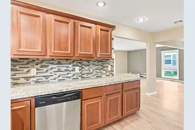 3334 N 98th St, Milwaukee, WI 53222 - Photo 13