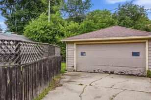 3334 N 98th St, Milwaukee, WI 53222 - Photo 39
