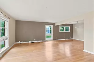 3334 N 98th St, Milwaukee, WI 53222 - Photo 3