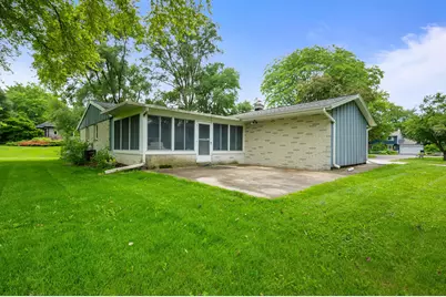 11762 N Ridgeway Ave, Mequon, WI 53097 - Photo 23