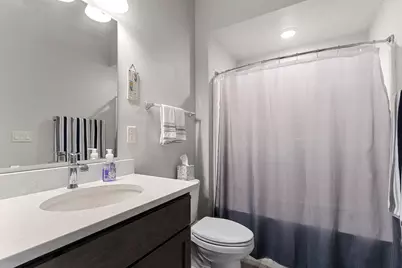 525  Mapleleaf Ct, Manitowoc, WI 54220 - Photo 51