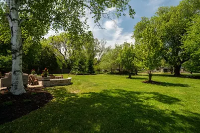 9439 N Broadmoor Rd, Bayside, WI 53217 - Photo 47