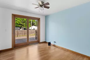 1445 Daisy Dr, Manitowoc, WI 54220 - Photo 15