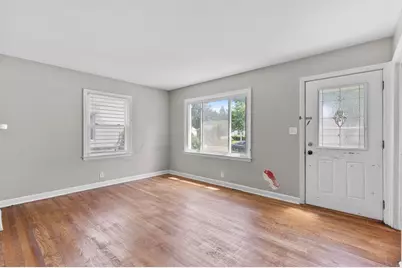 5675 N 58th St, Milwaukee, WI 53218 - Photo 3