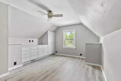 5675 N 58th St, Milwaukee, WI 53218 - Photo 11