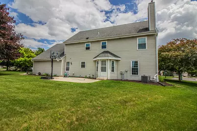W196N11351  Shadow Wood Dr, Germantown, WI 53022 - Photo 75
